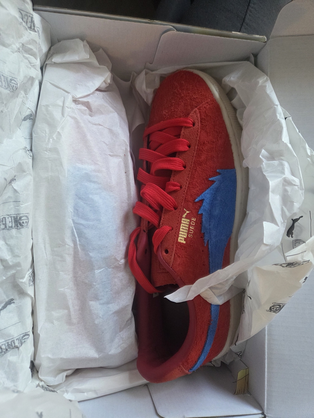 Puma Suede Red & Blue Sneaker